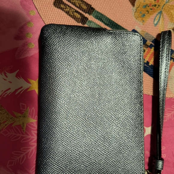 Coach Metallic Blue Women's Wristlet - Picture 6 of 6
